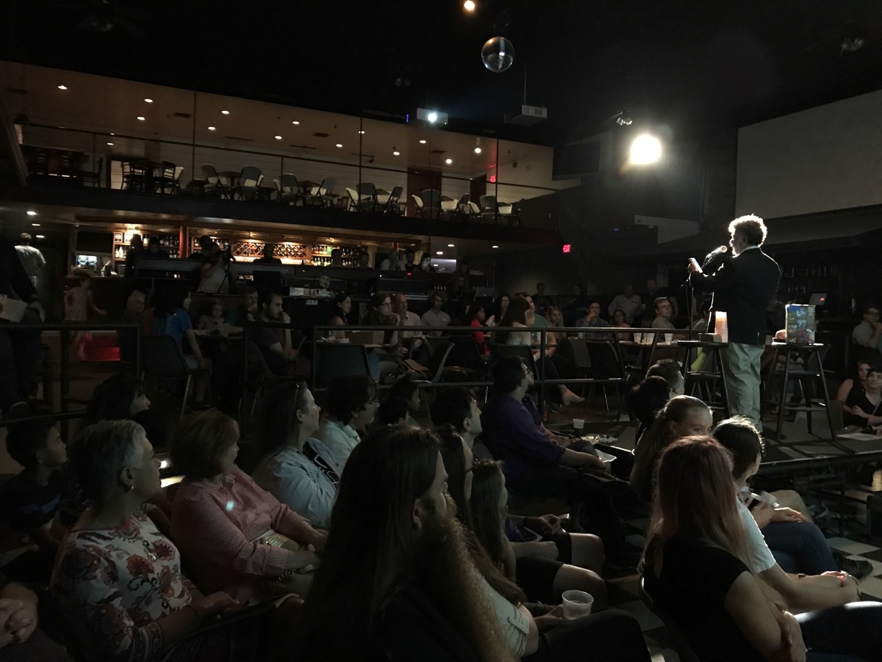 Talking to the audience at Science Cafe